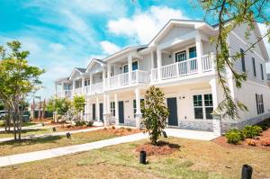 High Market II - Market Common