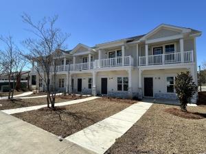 821 Rebecca Ln.