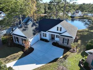 2588 Lake Vista Dr.