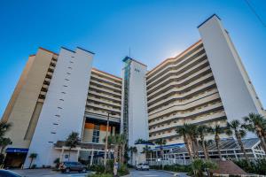 5200 N Ocean Blvd.
