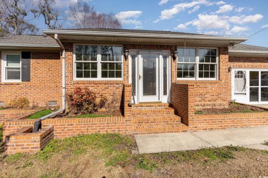 804 Geddings Dr.