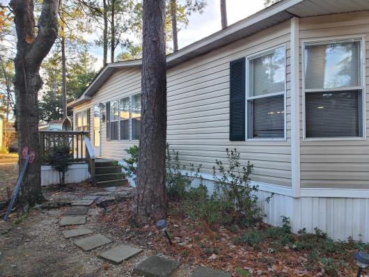 441 East Bank Dr.