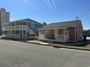 205 5th Ave. S