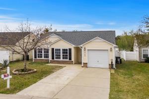 909 Bur Oak Ct.