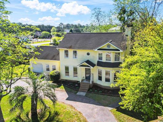 205 Lander Dr.