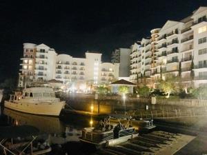 8121 Amalfi Pl.