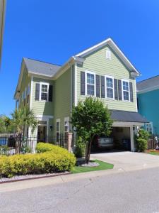 800 Curtis Brown Ln.