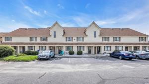 510 Fairwood Lakes Dr.