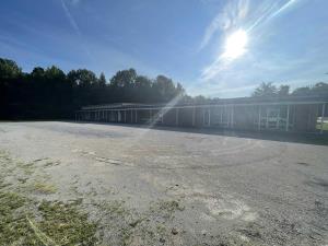 1660-1666 Highway 701 North