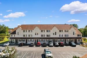 510 Fairwood Lakes Dr.