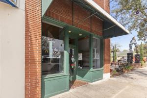 337 Main St.