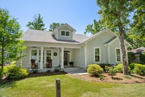 1422 Lighthouse Dr.