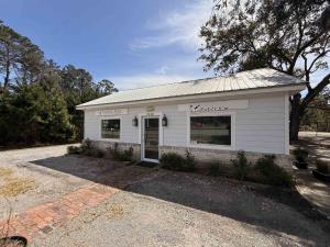 7340 Ocean Hwy.