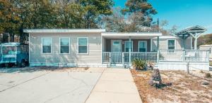 9700 Kings Rd.