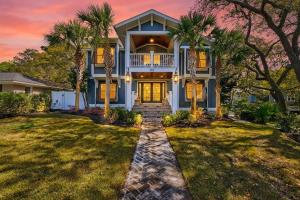 302 65th Ave. N
