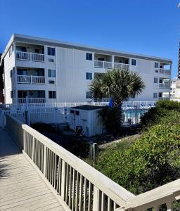 9600 Shore Dr.