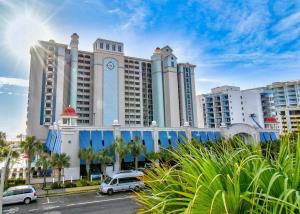 Compass Cove Pinnacle Oceanfront Tower