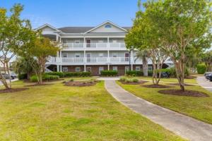 5751 Oyster Catcher Dr.