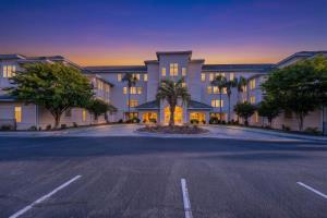 Edgewater at Barefoot Resort