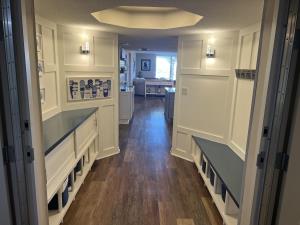 2151 Bridge View Ct.