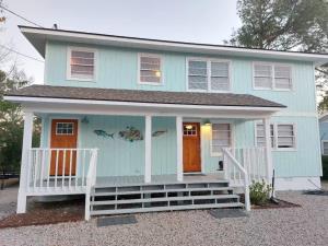 1505 Edge Dr.