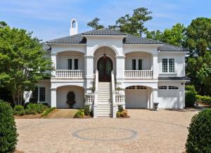 9305 Marina Pkwy.