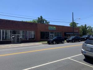 1405 3rd Ave.