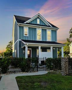 855 Rosa Circle