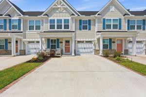 2367 Elowen Ln.